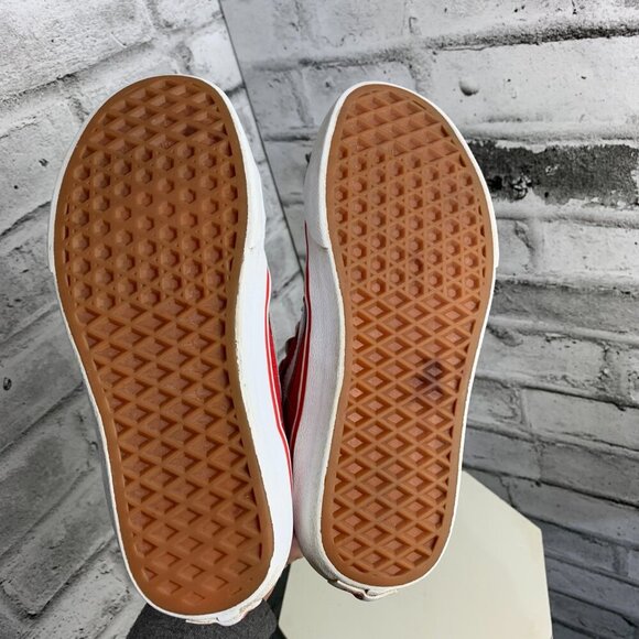 Vans Off The Wall Skateboard Shoe Red Canvas High Top Casual Sneaker - Picture 7 of 8